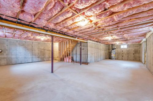 594 Canal Rd, Mount Sinai NY  11766-3307 exterior