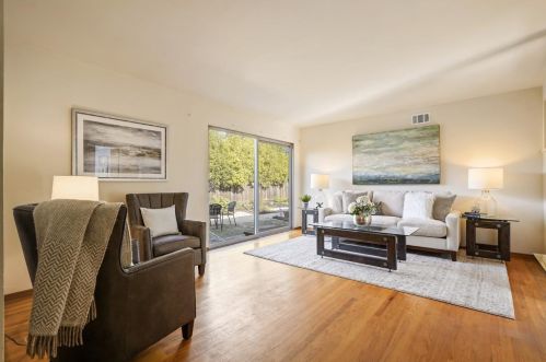4830 Kinghurst Dr, San Jose, CA 95124-4913