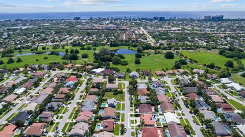 350 Prairie Rose Ln, Boca Raton, FL 33487-1404