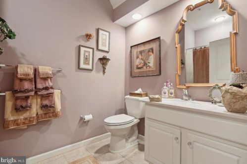 2108 Lilac Ct, Lansdale PA 19446-7614 exterior