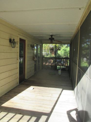 835 Georgia Ave, Palm Harbor, FL 34683-4226