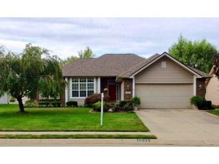 1971 St James Pl, Columbus, IN 47201-2805