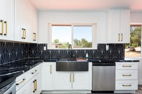 14465 Fruitvale Rd, Valley Center CA  92082-5939 exterior