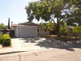 1032 Adams Ln, Winters, CA 95694-1527