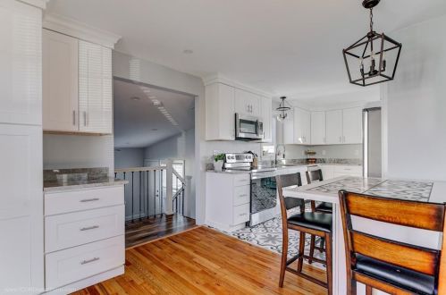 12 Cypress Ave, Tiverton RI  02878-1416 exterior