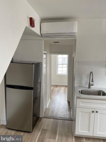 2001 Brandywine St, Philadelphia, PA 19130-3204