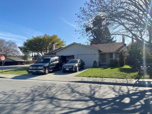 15215 Pratola Ct, Morgan Hill, CA 95037-5805