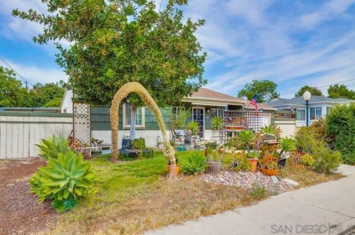 124 Southern Rd, El Cajon CA  92020-2741 exterior