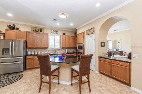 186 Birchmont Dr, Deland, FL 32724-8852