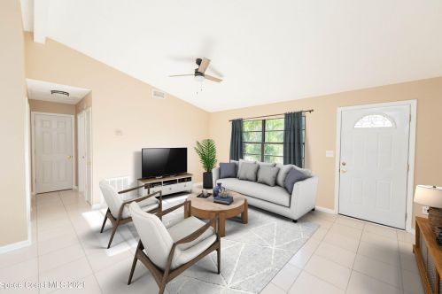 6785 Sandhill Dr, Cocoa, FL 32927-3912