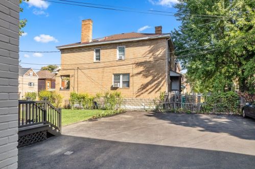 5903 Stanton Ave, Pittsburgh PA  15206-2117 exterior