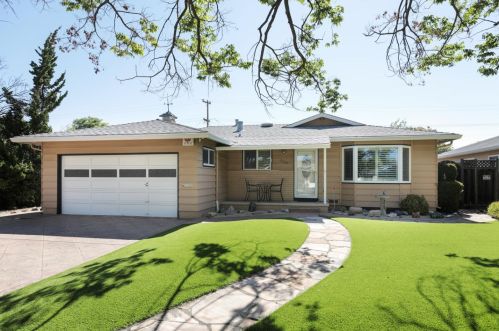 2142 Violet Way, Campbell, CA 95008-3932