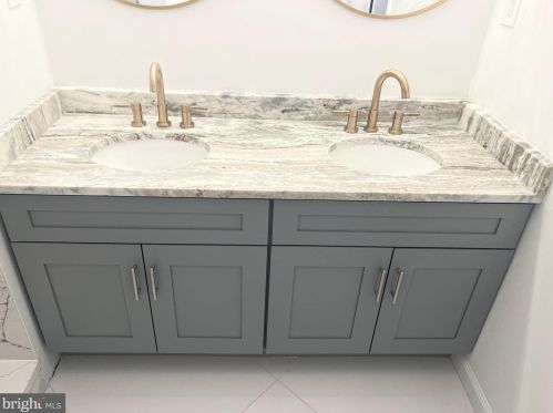 41 Blue Spruce Ct, Lumberton Township NJ  08048-3414 exterior