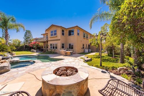 3824 Doheney Ct, Simi Valley CA  93063-0208 exterior