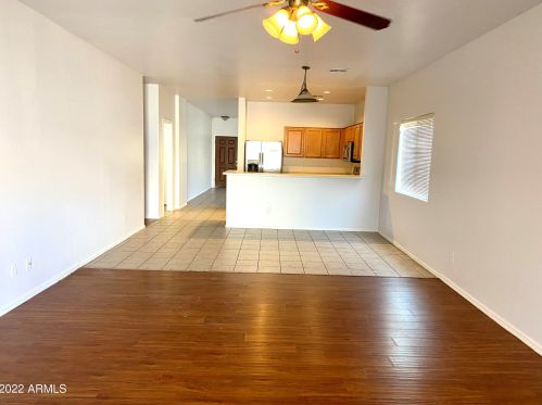 2207 92nd Dr, Phoenix AZ  85037-4215 exterior