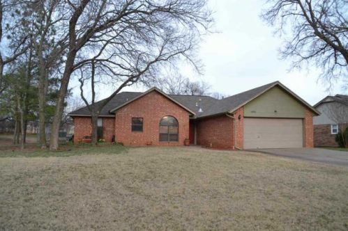 4602 Rogers Dr, Stillwater, OK 74075-1654