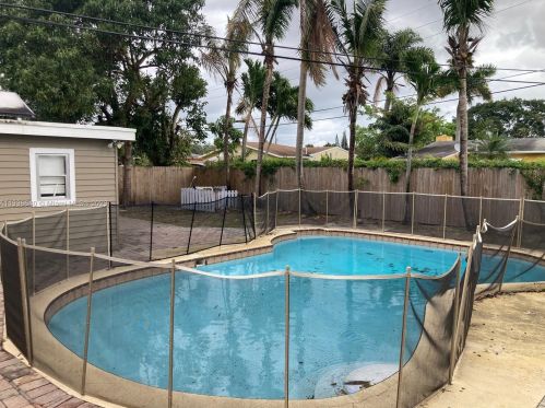 2348 Par Rd, West Palm Beach, FL 33409-6151