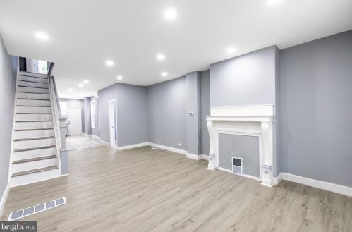 6526 Chew Ave, Philadelphia PA 19120-2332 exterior