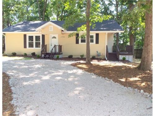2104 Moose Rd, Kannapolis, NC 28083-9779