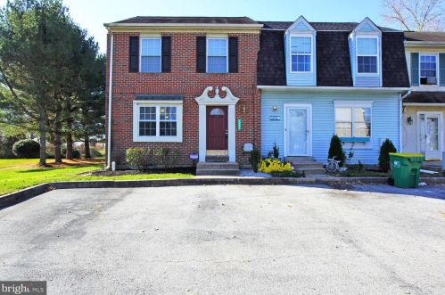 1094 Old Forge Rd, New Castle, DE 19720-5427