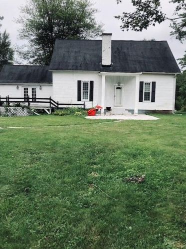 3395 Macedonia Rd, Mount Olive OH  45106-9315 exterior