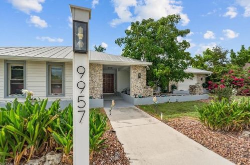 9957 Winterview Dr, Naples, FL 34109-1519