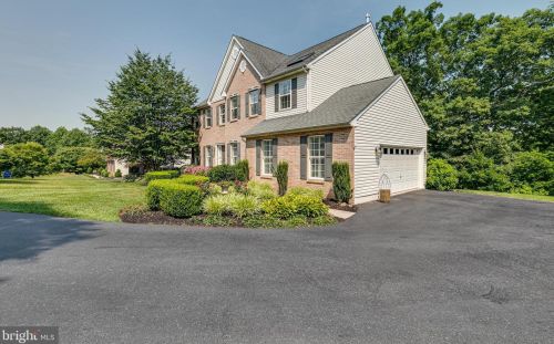 615 Michelle Ln, Collegeville, PA 19426-1975