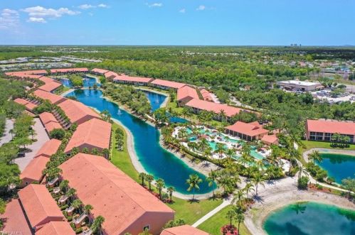 6730 Beach Resort Dr, Naples FL  34114-7572 exterior