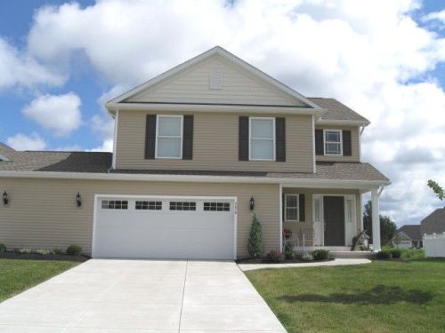 4678 Mosey Ln, Buffalo, NY 14219-2966