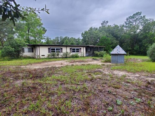4880 Highland Park Dr, Hernando, FL 34442-9608