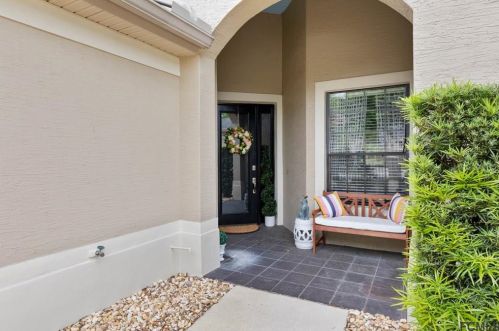725 Cobblestone Dr, Ormond Beach, FL 32174-1005