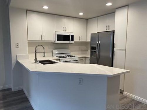 12638 Carmel Country Rd, San Diego CA  92130-2150 exterior