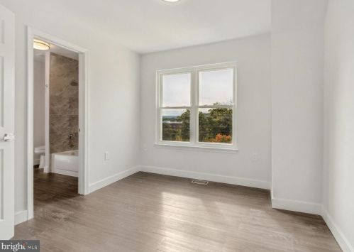 1860 Bryant St, Washington DC  20018-3671 exterior