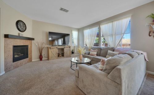 1002 Stelte Ct, Angels Camp, CA 95222-9747