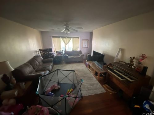 8835 Las Posas St, Pico Rivera CA  90660-1643 exterior