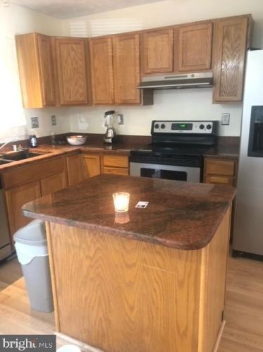 10510 Boxmeer Ct, Fredericksburg VA  22408-0271 exterior