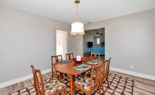 3116 17 Ave, Phoenix AZ 85027-3535 exterior