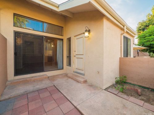 1532 Windsor Ln, Fullerton, CA 92831-2224