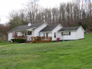 405 Benham Ln, Sulphur, IN 47118-6724