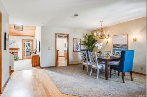 17 Malaga Pl, Manhattan Beach CA  90266-0072 exterior