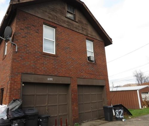 1818 Kenneth Ave, New Kensington, PA 15068-4223