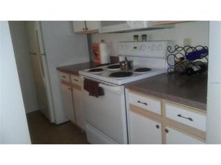 2001 Fluorshire Dr, Brandon FL  33511-1312 exterior