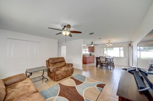 3014 Denton St, Fort Pierce, FL 34953-6349