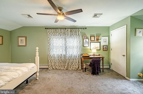 428 Neiffer Rd, Collegeville PA  19473-1415 exterior