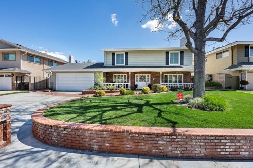 1932 Overlook Rd, Fullerton, CA 92831-1021