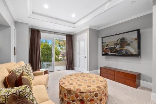 1921 Windward Ln, Newport Beach CA  92660-3816 exterior