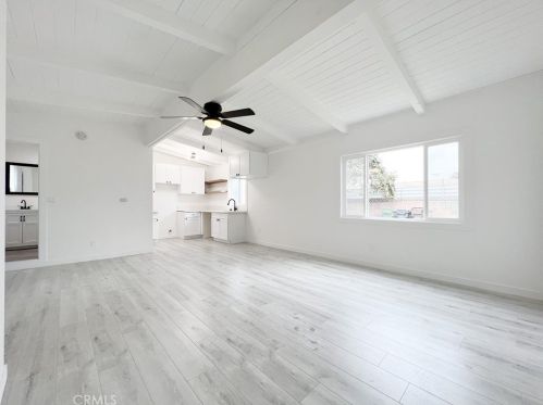 1110 Poplar St, Compton CA  90220-1643 exterior