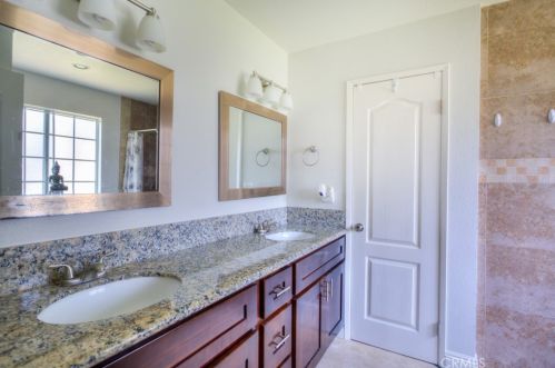 21233 Cottonwood Ln, Walnut CA  91789-3332 exterior