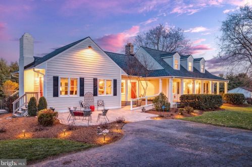 39276 Rodeffer Rd, Lovettsville, VA 20180-3407