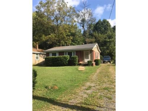2578 Hemphill St, Charlotte, NC 28208-6017